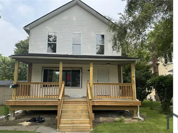2423 Walnut St, Port Huron, MI 48060