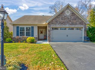 115 Thorncroft Dr, Mechanicsburg, PA 17050