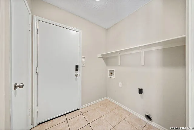 2315 Shady Crest Cir — Photo 11