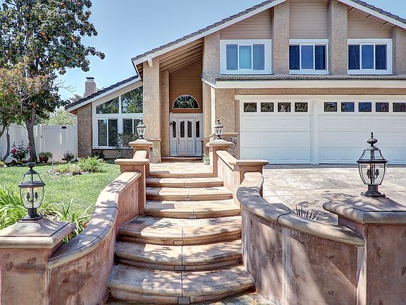 4th image of 59 N Basswood Ave