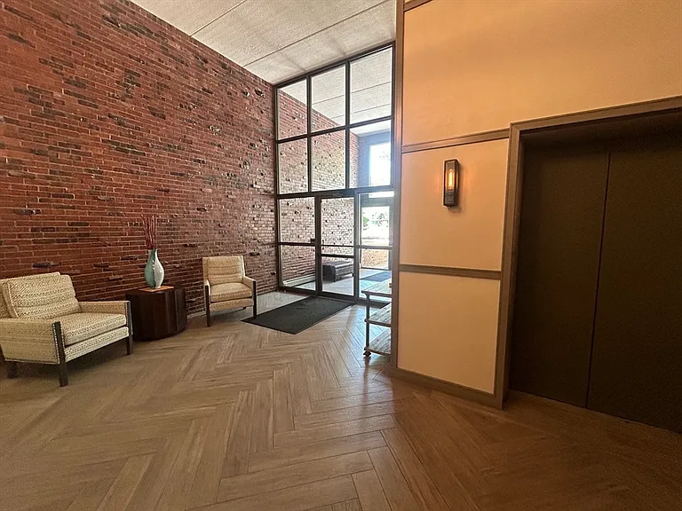 993 Massachusetts Ave #310 — Photo 10