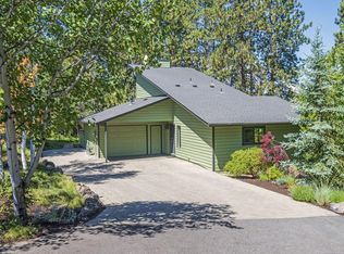61531 W Ridge Ave, Bend, OR 97702