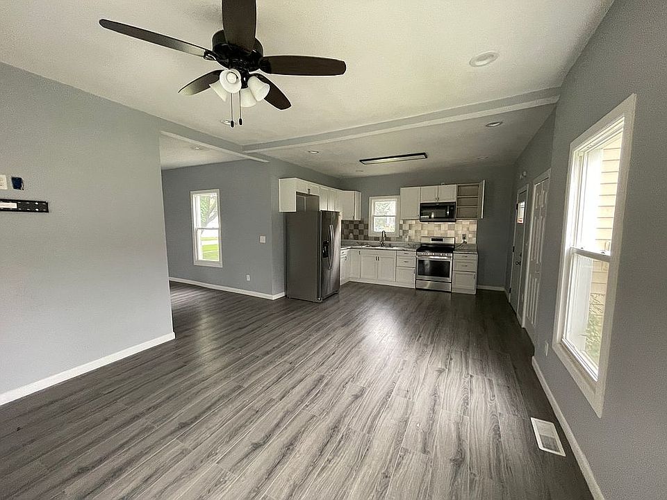 1st image of 303 S East St