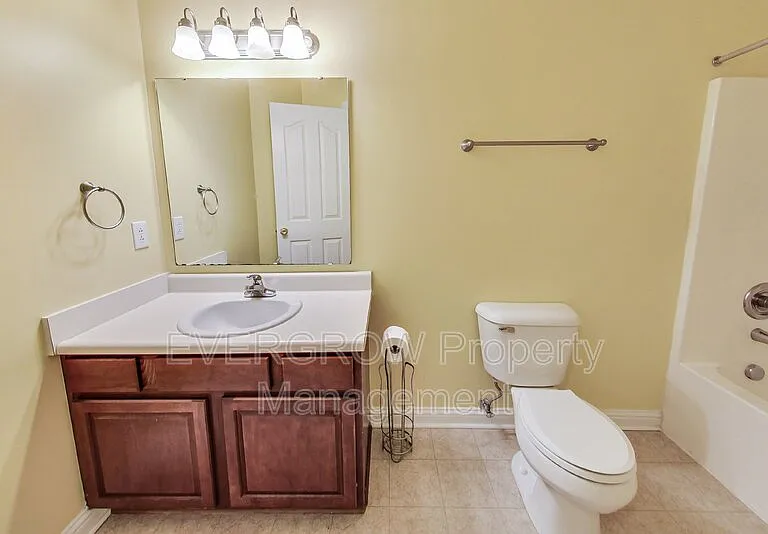 1047 Andrew Ct — Photo 34