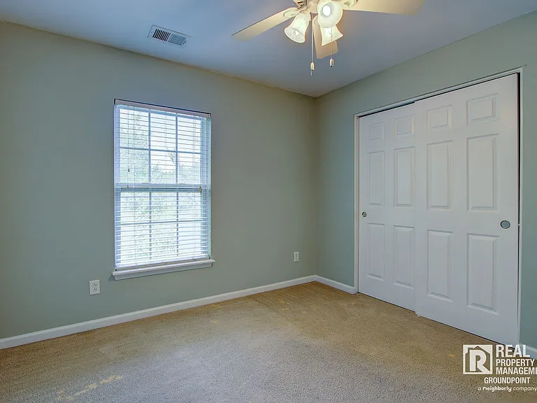 130 Decatur Dr — Photo 18