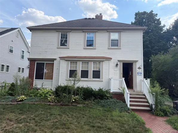 22121 Francis St, Dearborn, MI 48124