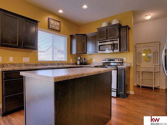 2nd image of 4728 N 167th St