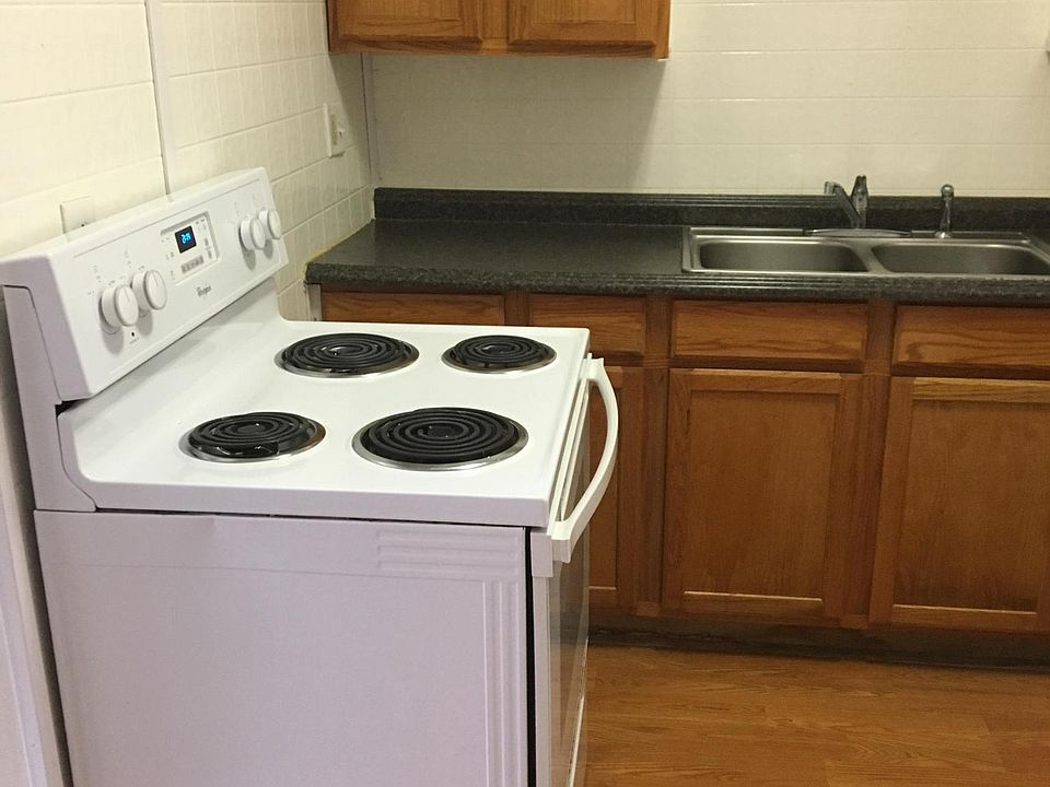 1st image of 357 Monroe St Floor 1