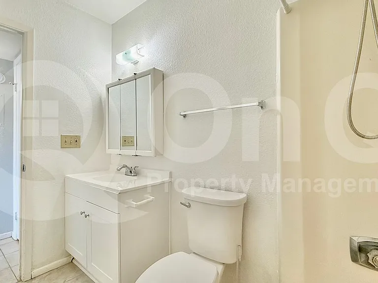 1861 N Center St #2 — Photo 14