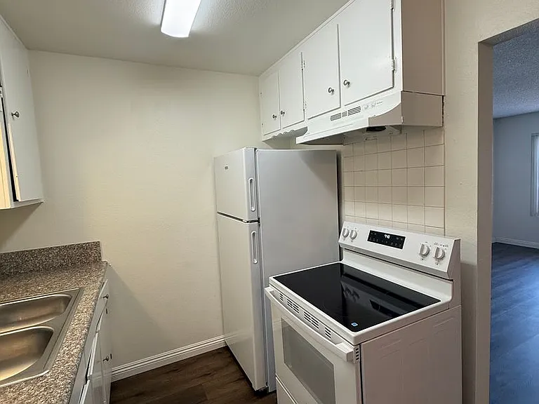 636 F St — Photo 30
