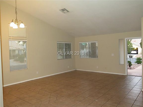 4th image of 4866 Carefree Dr #0