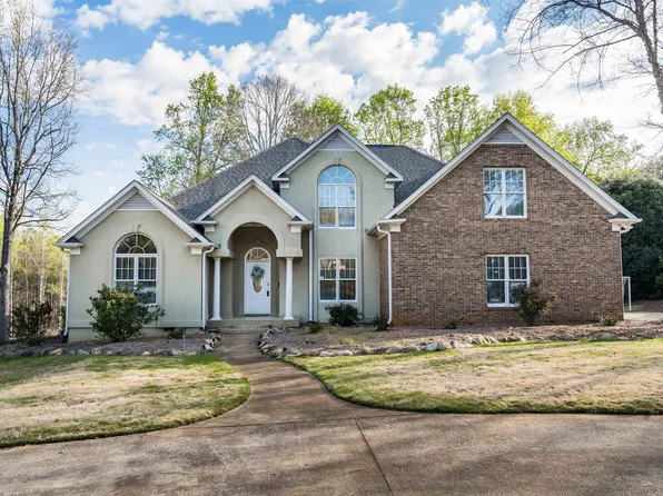 108 Planters Dr, Duncan, SC 29334