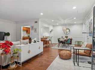 6980 Roswell Rd UNIT B15, Sandy Springs, GA 30328