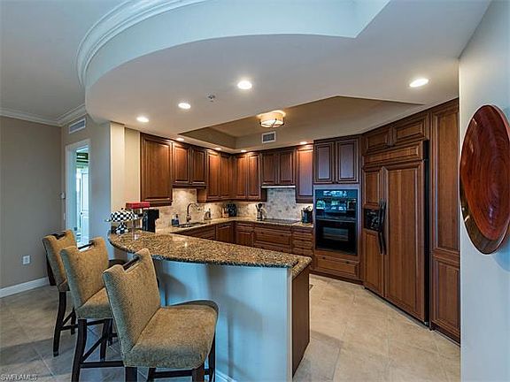4th image of 23850 Via Italia Cir APT 405