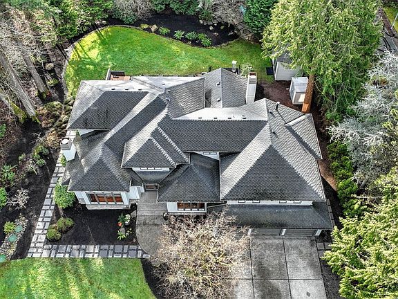 2nd image of 21817 NE 137th Street