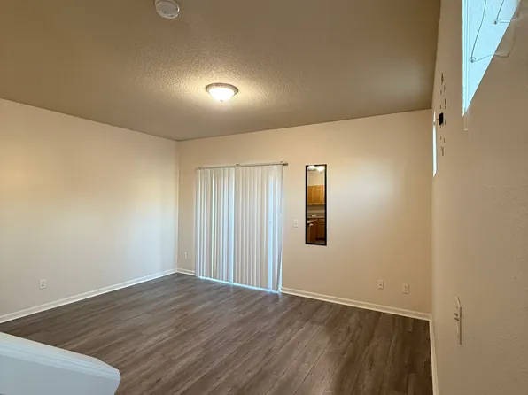 18463 SW Annamae Ln, Beaverton, OR 97003