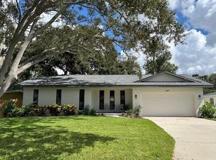 2041 Yale Ave, Dunedin, FL 34698