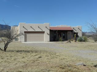 6390 S Jaxel Rd, Hereford, AZ 85615