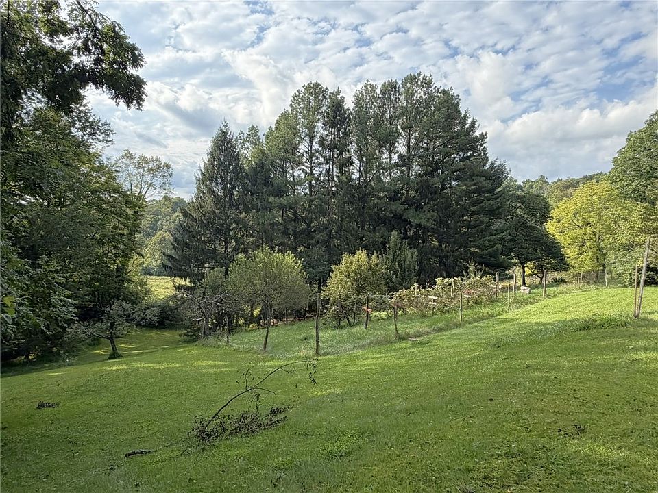 1st image of 26 Mountain Rd