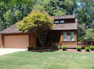 7285 Hodgson Rd, Mentor, OH 44060