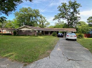 318 Clairmont Dr, Warner Robins, GA 31088