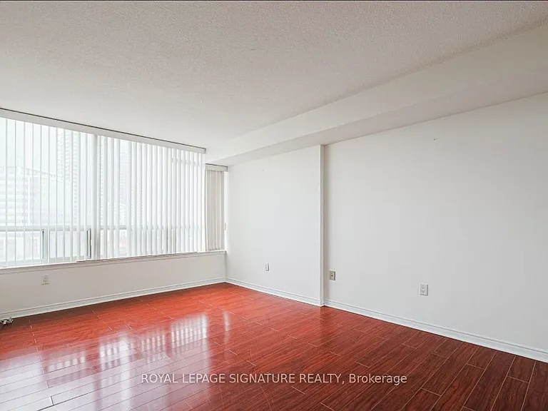 7250 Yonge St #1003 — Photo 41