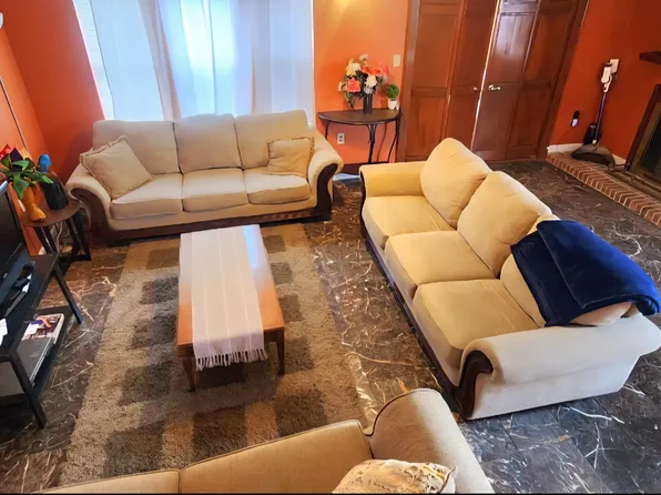 (undisclosed Address), Charlotte, NC 28212