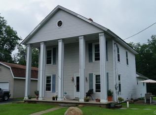 408 Lehigh St, Walnutport, PA 18088