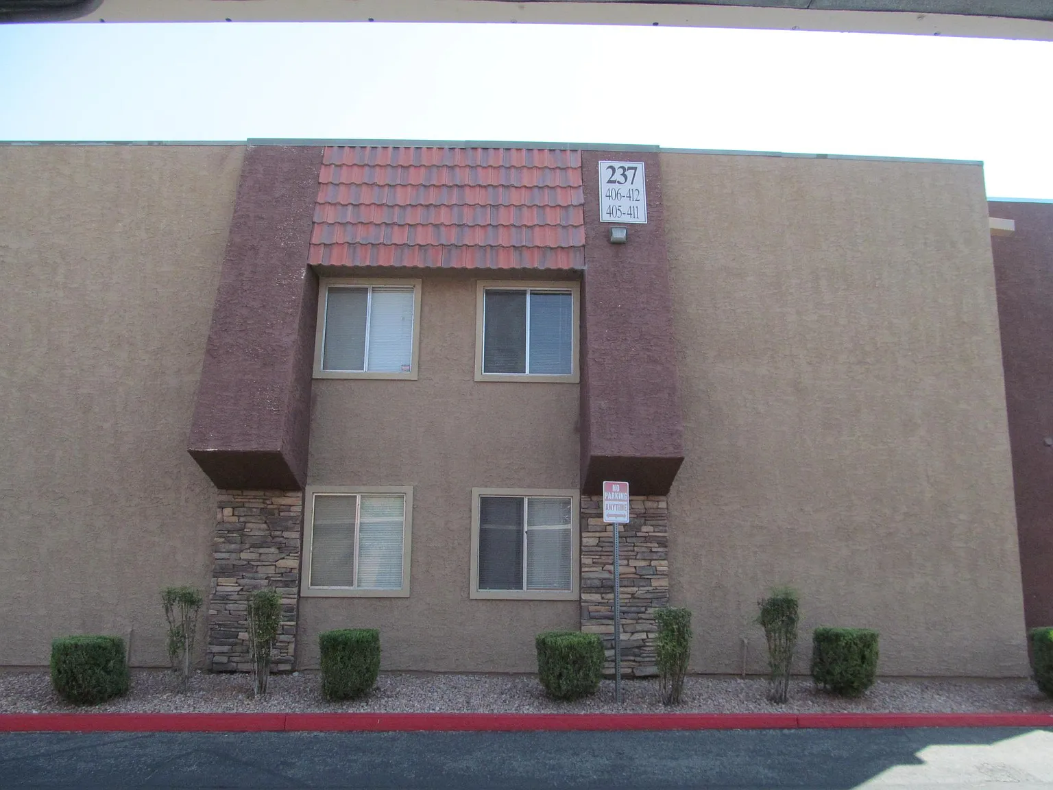 2 bed, 816 sqft, $1,150 — Photo 2