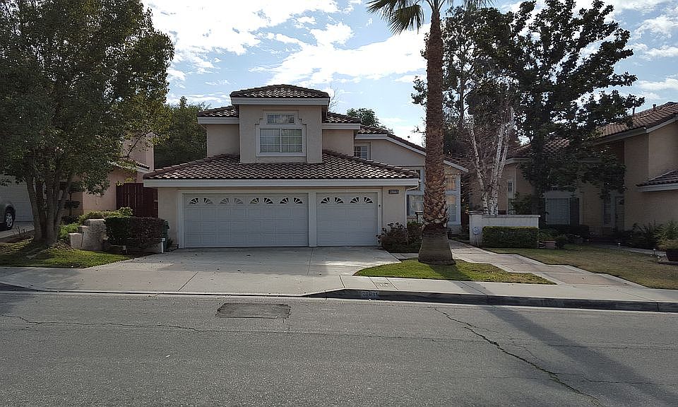 1st image of 28885 Glenheather St
