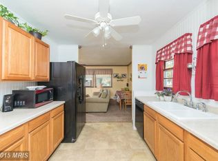 1543 Tieman Dr, Glen Burnie, MD 21061