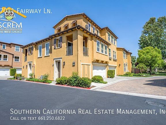 3rd image of 27011 Fairway Ln