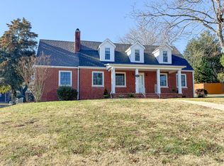 306 Magnolia Ave, Fayetteville, TN 37334