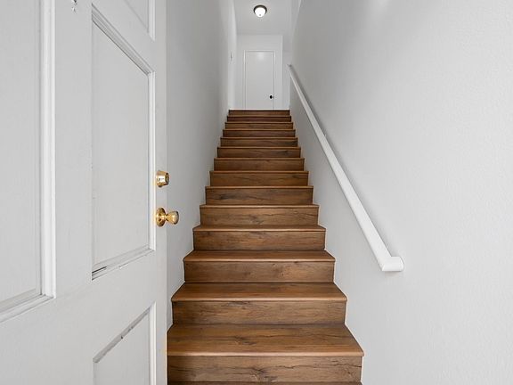 2nd image of 503 S Madison Ave #B