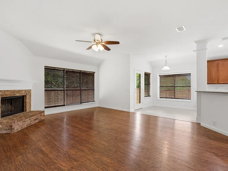 4529 Sheldon Trl — Photo 7