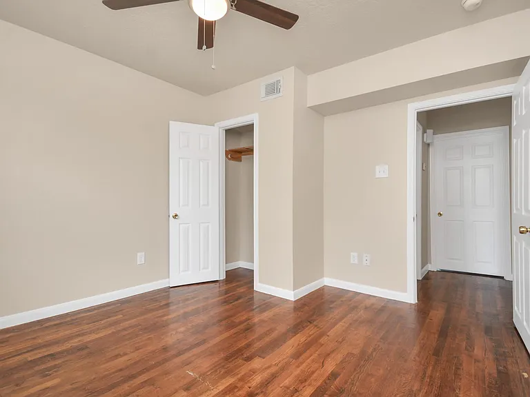 500 W Pitts Ave #104 — Photo 18