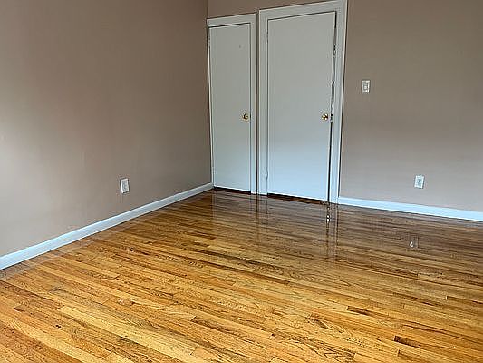 4th image of 3820 Waldo Ave APT J5