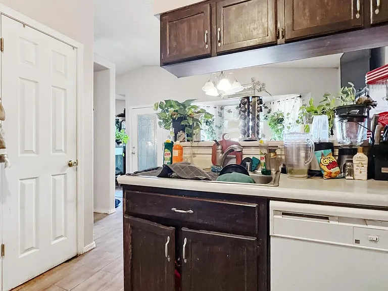 1476 Enrique Perez Cir — Photo 11