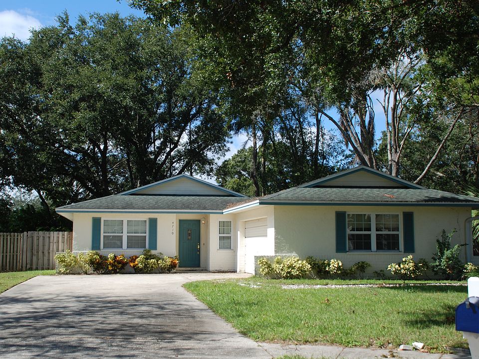 No HOA Tastefully Updated