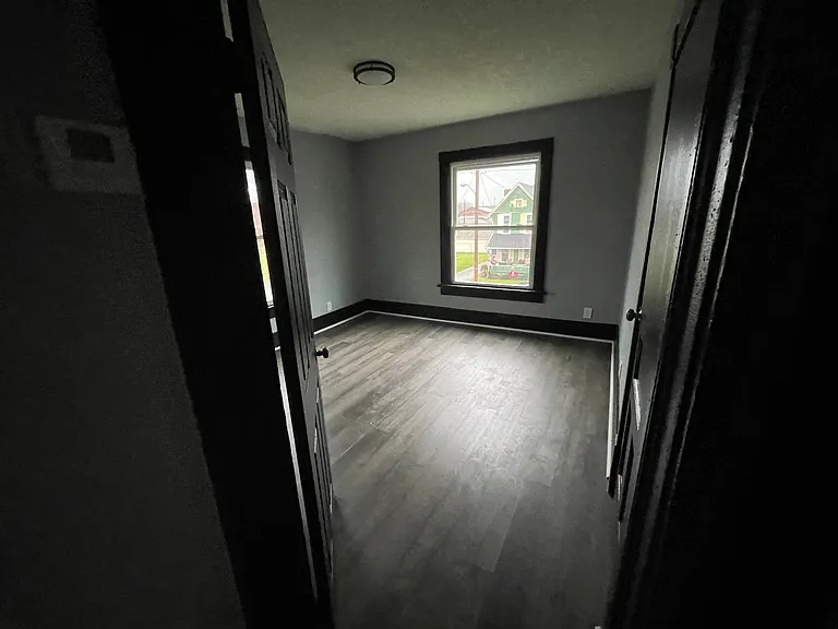 905 High Ave NW #B — Photo 5