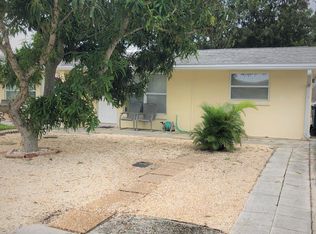 210 SE Sailfish Ln, Stuart, FL 34996