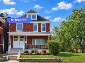 7038 Bennett St, Pittsburgh, PA