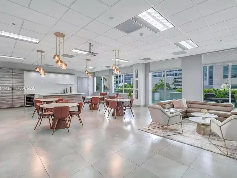 1200 Brickell Bay Dr #3220 — Photo 39