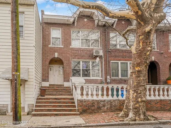 106 Gatling Pl, Brooklyn, NY 11209