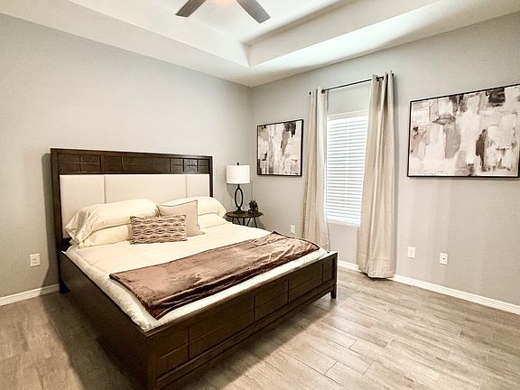 5th image of 417 E Acacia St #1