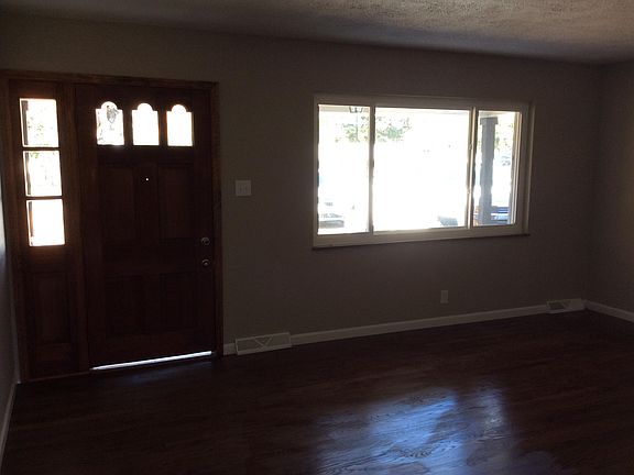 2nd image of 1102 Adair Dr