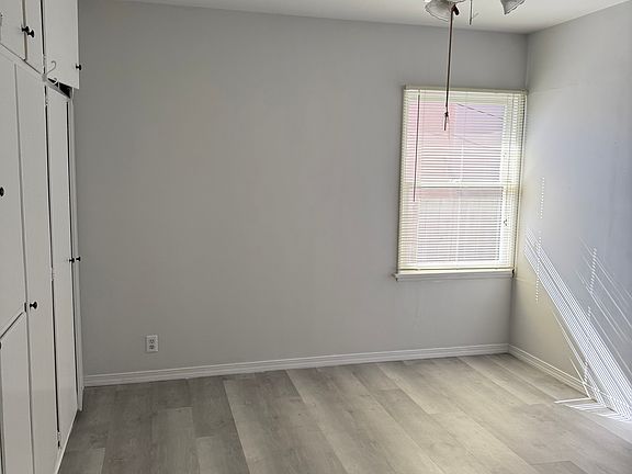 5th image of 9157 Longden Ave