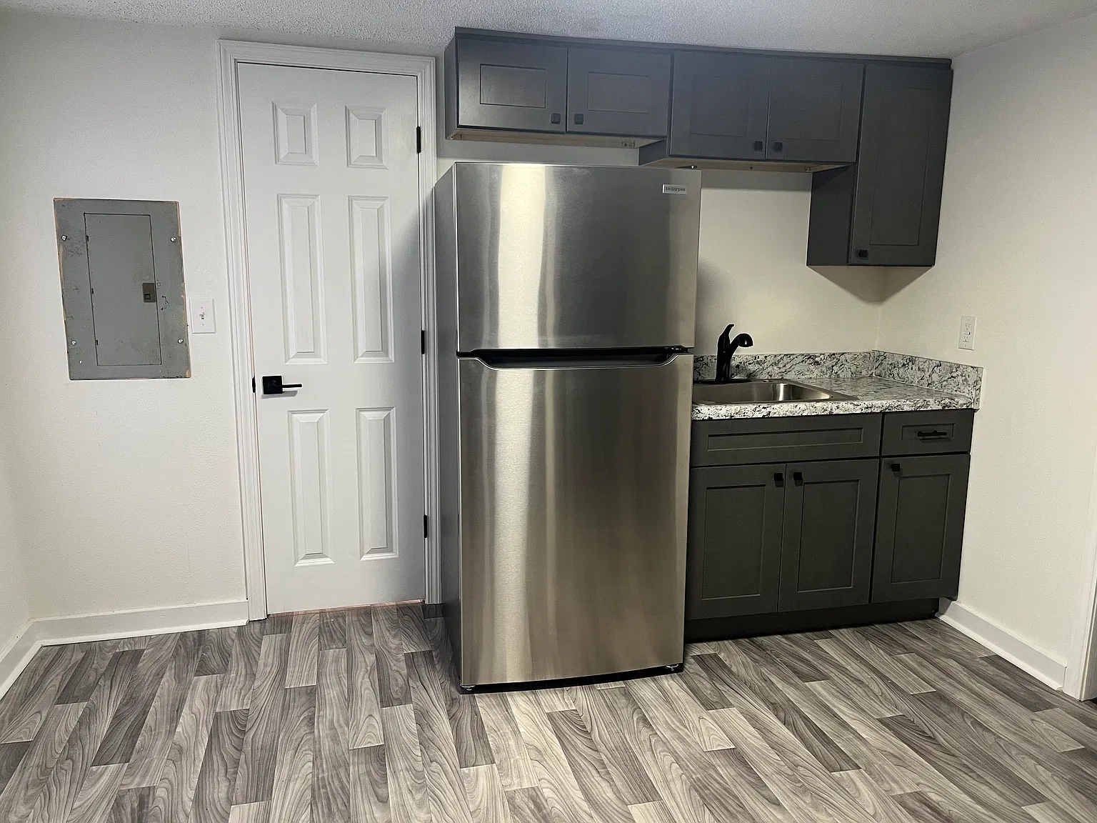2 bed, 673 sqft, $1,650 — Photo 4