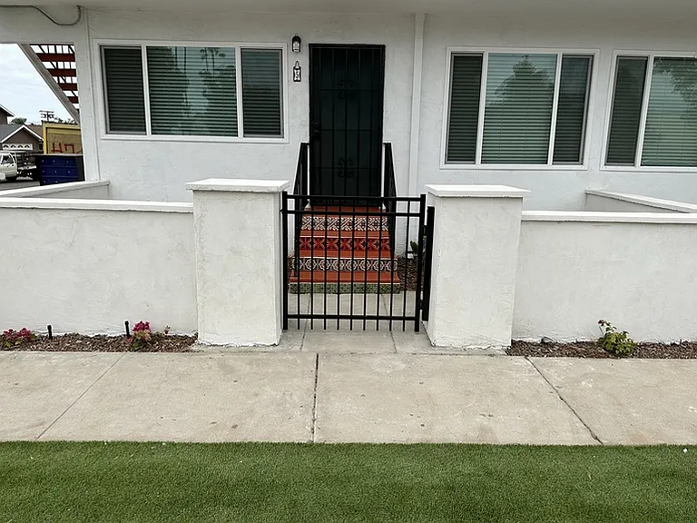 442 Smith Ave #8 — Photo 12