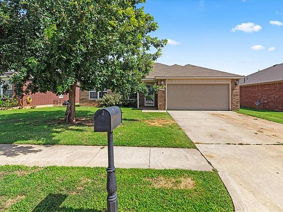 2nd image of 8409 SW 48th St